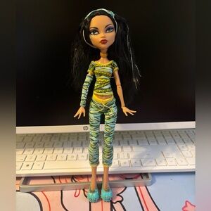 Cleo De Nile Dead Tired Doll Monster High G1